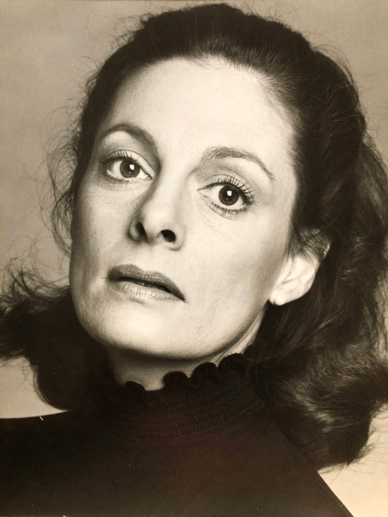 Head Shot Gallery – Dana Ivey